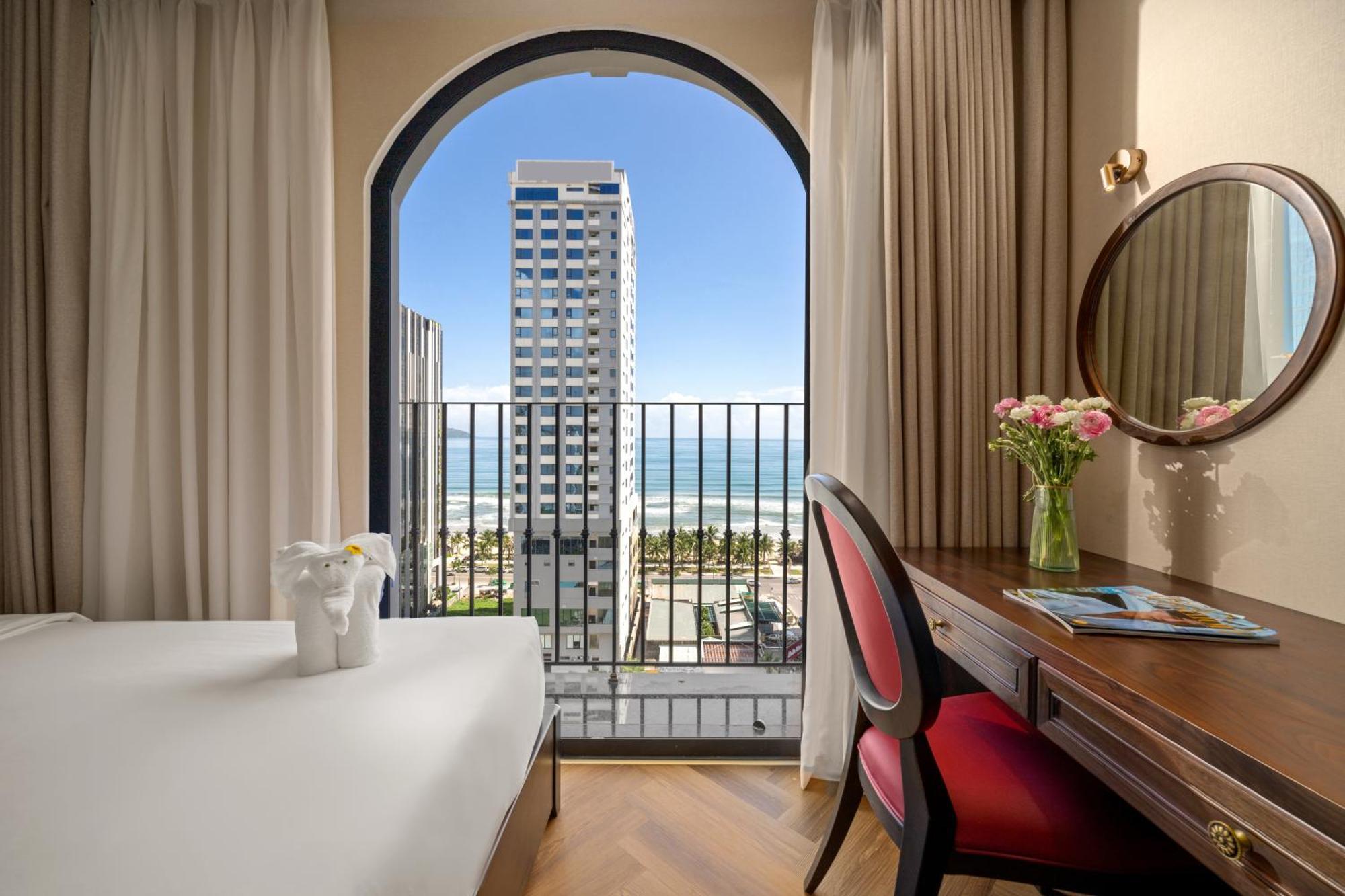 Golden Lotus Luxury Hotel Danang - Complimentary Daily Afternoon Tea Екстер'єр фото